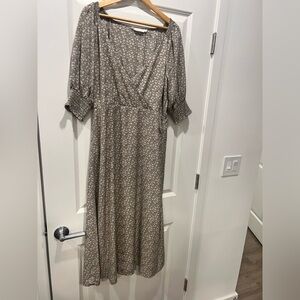 Lulus Sage Green Floral Print Puff Sleeve Midi Dress